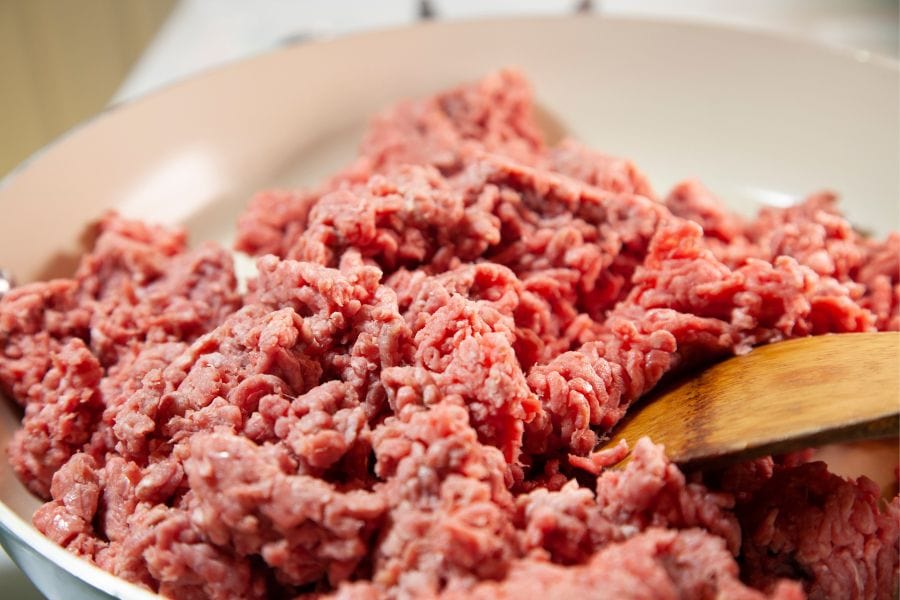 Ground beef on the plate